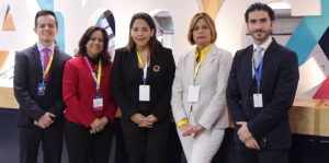 AINEP VISITA LAS INSTALACIONES DE AMCO Y CONOCE SUS SISTEMA DE APRENDIZAJE.